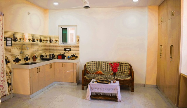 KASOTIYA MANSION HOMESTAY