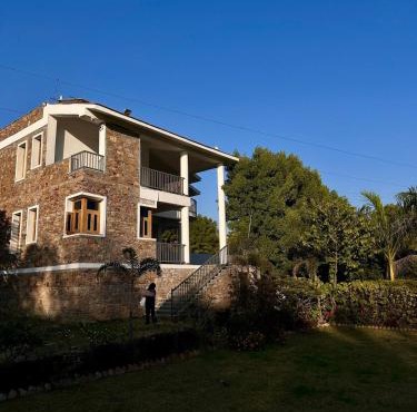 Kings Abode