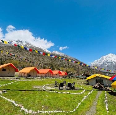 Kinzom Valley Camps in Jispa