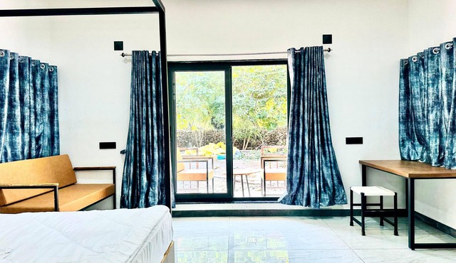 Krishna Farm House And Resort
