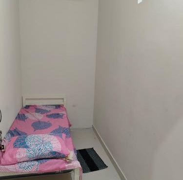 KS Men's PG & Hostel