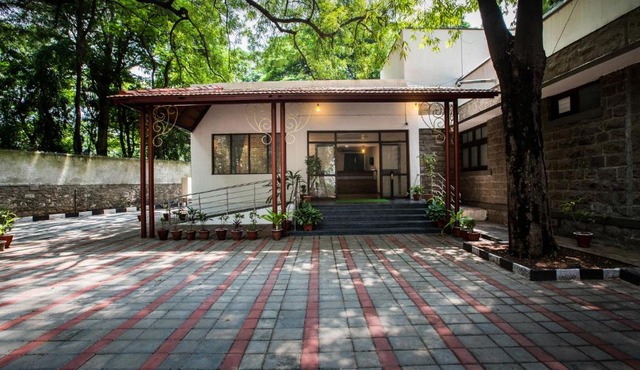 KSTDC Hotel Mayura Adilshahi Bijapur