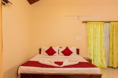 KSTDC Hotel Mayura Velapuri Belur