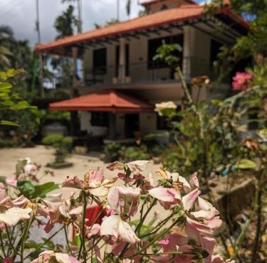 Kund estate villa