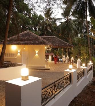 Kurinjirappallil Farms Homestay