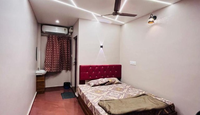 Kvm Tourist Home