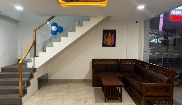 L D Residency