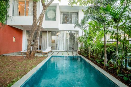 La Agueda 05 by The Blue Kite- 2BHK Villa with Private Pool & Garden Located in Nerul