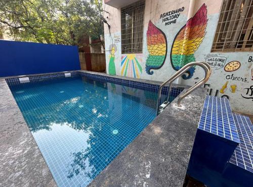 Ladakh House- 3 BHK Ladakh themed Villa near Matheran