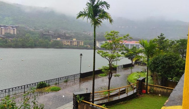 Lake Facing Studio Lavasa