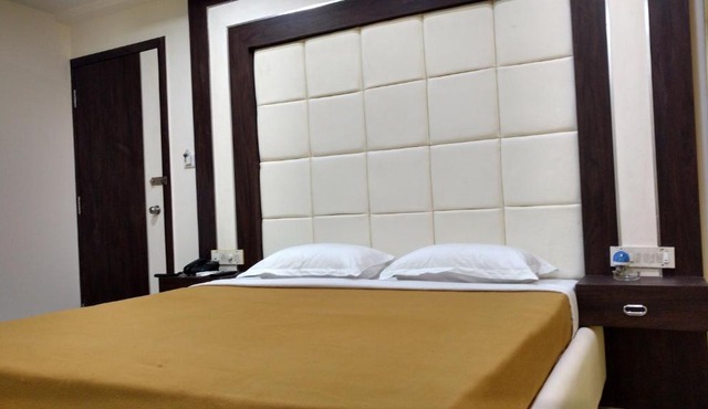 Lake Habitat Serviced Apartments