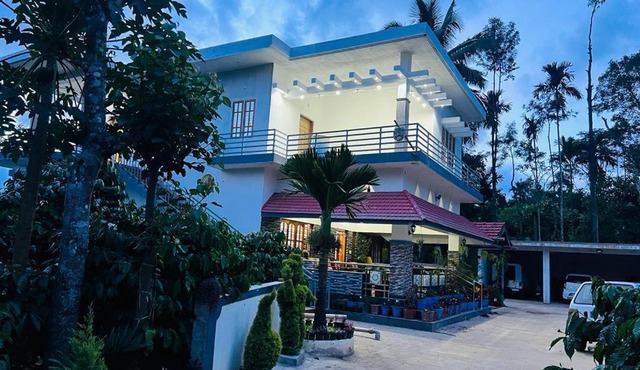 Lake Side Stay