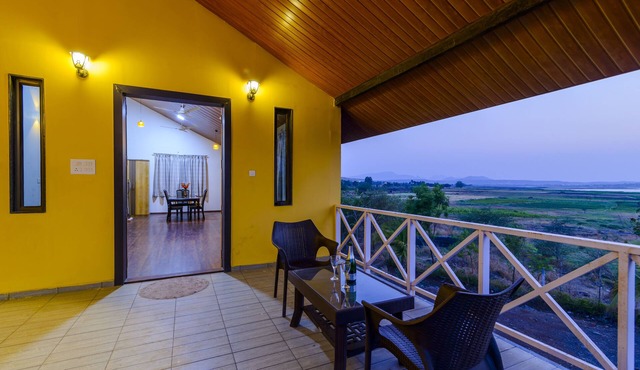 Lake View Holiday Villa 3 Bed RM nr Sula wine yard