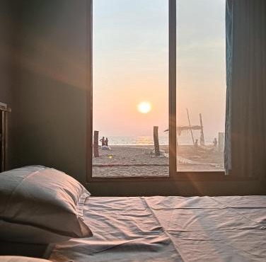 Lakshika beach resort