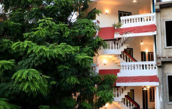 Le Clarisse Guest House