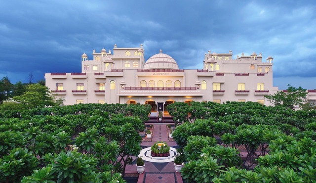 Le Méridien Jaipur Resort & Spa