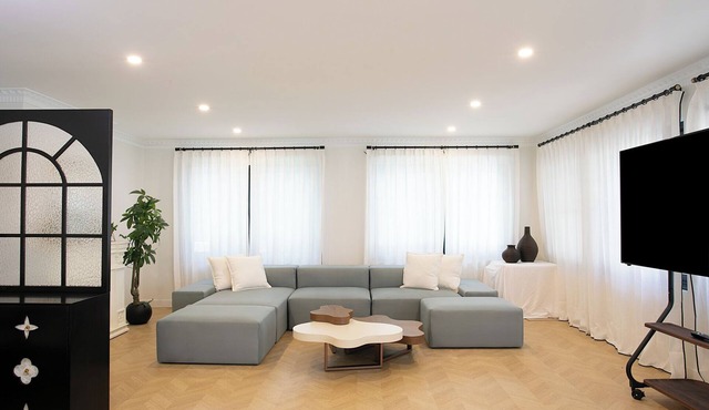 Leafy Lane Cove Family Stay | Parking I Garden