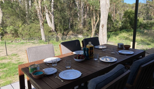 Lehnnore luxury escape. Off grid, unwind, relax! Pet-Friendly! in Willsons Downfall