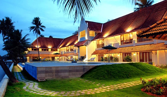 Lemon Tree Vembanad Lake Resort, Kerala