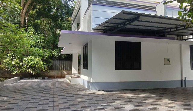 LICENCE TO CHILL HOMESTAY VILLA