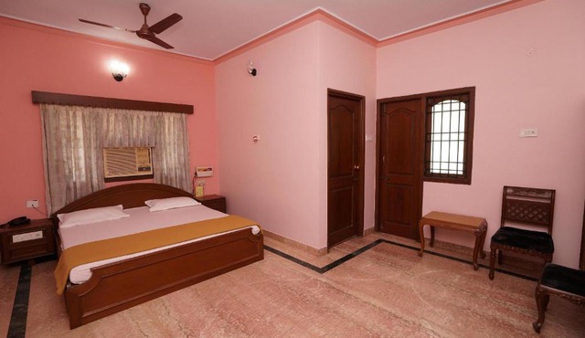 Lloyds Serviced Apartments,Krishna Street,T Nagar