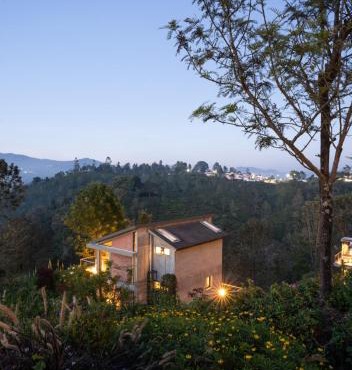 LohonoStays Amani Villa 9B
