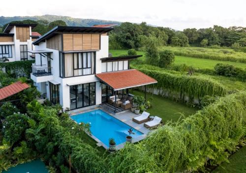 LohonoStays Villa Siena F