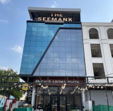LOTO Hotel The Seemank Aurobindo Hospital Indore