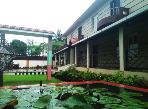 Lotus The Cottages