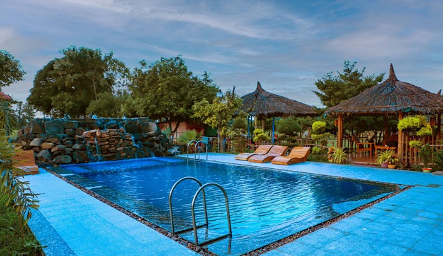 Lotuslap Resort