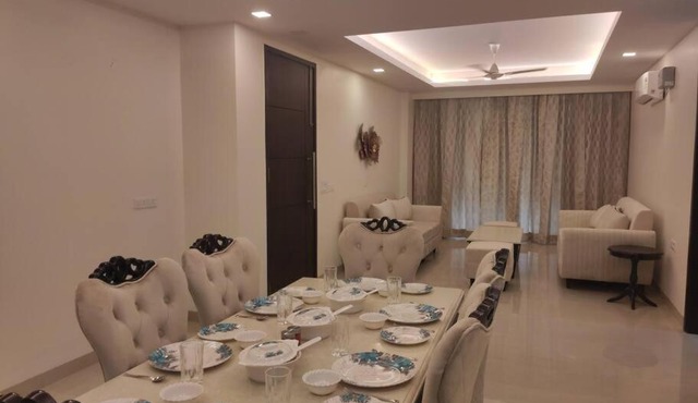 Lovely 3 Bedroom Luxury Apartment in Gurgaon