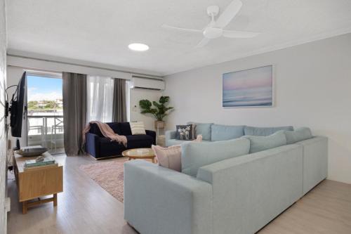 Luna Blu & The Beach Loft Yeppoon- Private Apartments in Yeppoon
