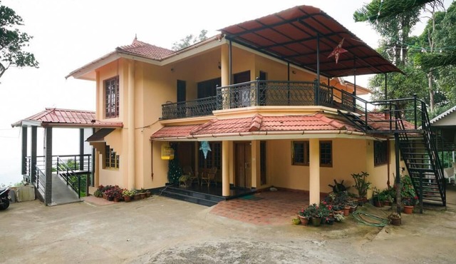 Lush Greenery View Home Stay/Munnar