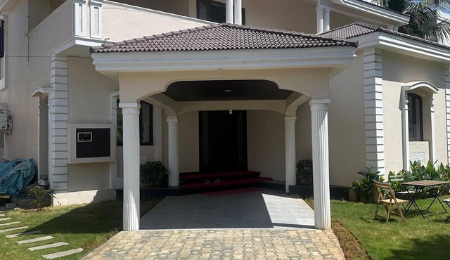 Luxe 5BHK ECR Villa Near Beach – Perfect for Families, Groups & Events