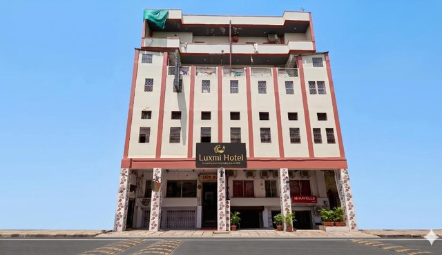 Luxmi Hotel in Allahābād
