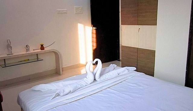 Luxurious 2-Bedroom Apartment with Premium Amenities and Serene Surroundings