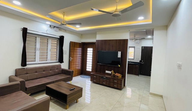Luxurious 3 BHK Villa In Bhuj - Shivani Homestay