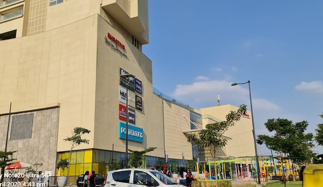 Luxurious 3BHK Flat in Bhartiya City 25 min from Airport 15 Min Manyata Techpark