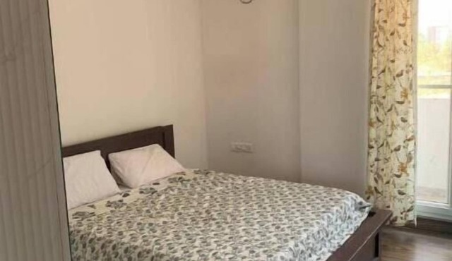 Luxurious 3bhk only families allowed