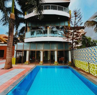 Luxurious 4bhk Dreamy Escape Villa Lonavala