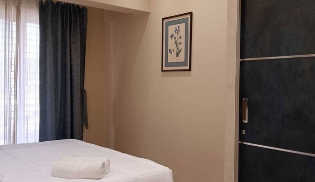 Luxurious Sea-view 3 BHK Service Apartment In CBD Belapur. Roy Bari, Satya Stays