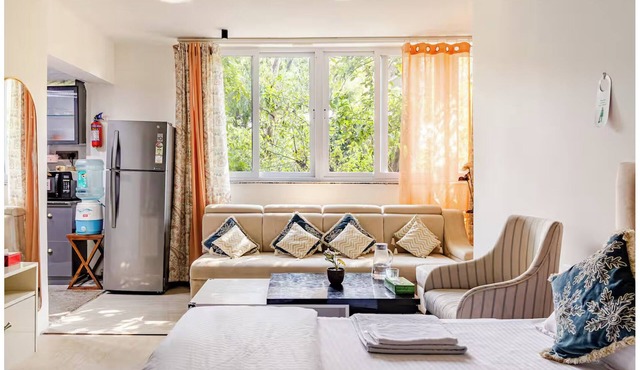 Luxurious STUDIO BnB In DELHI's Heart