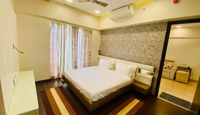 Luxury 22nd-Floor Studio with Golf, River & Skyline Views in Pune