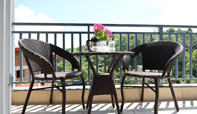Luxury 3-bedroom villa with private balcony, washroom in Bhimtal