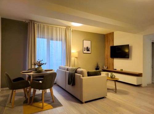 Luxury District - Panoramic View Urban Apartment