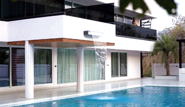 Luxury in Nature, Stay Grand, Elegance Blooms, Luxe Getaways, Nature Pure Luxury