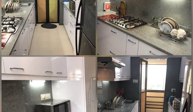 Luxury Mumbai Holiday Apartment in Andheri