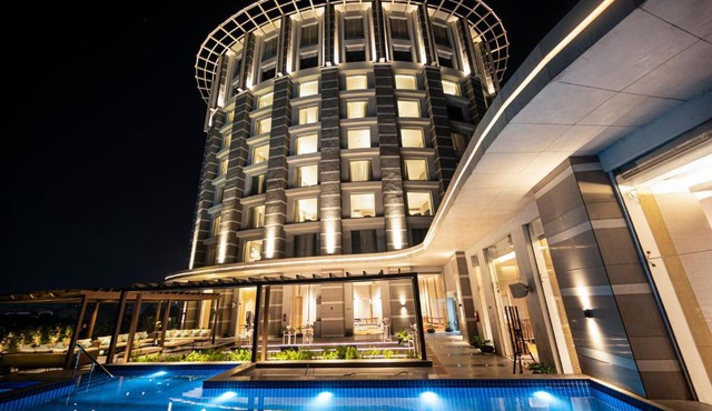 LYFE HOTEL