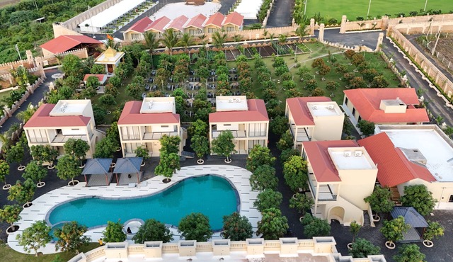 M Farm Resort