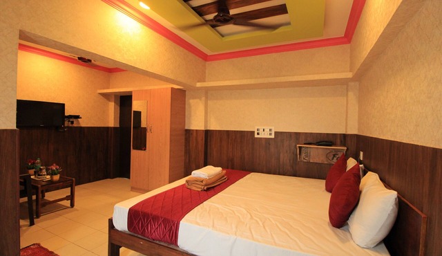 M.G.R. Park Inn